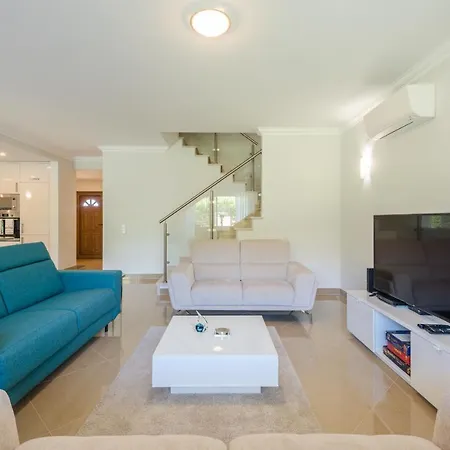 וילה Boavista - Casa Belinda *